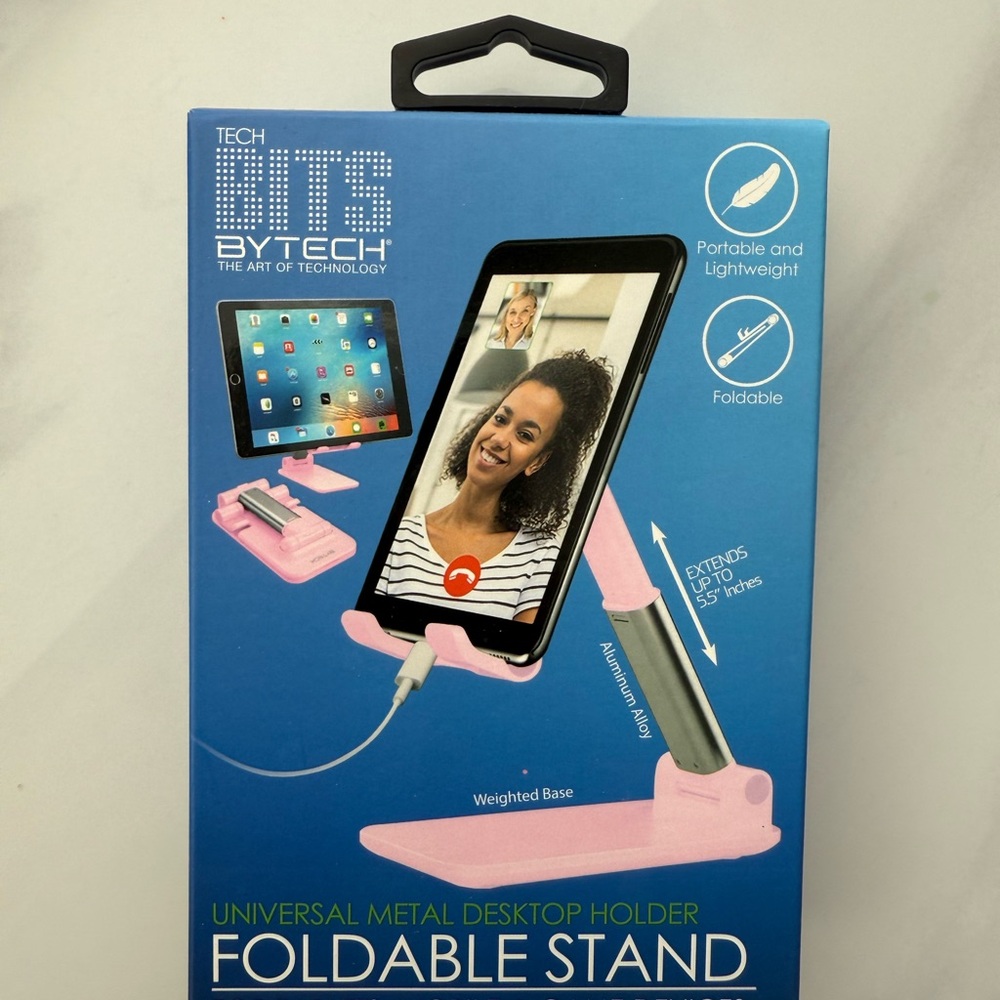 Pink Universal Metal Desktop Holder